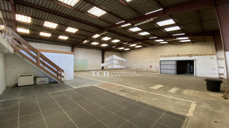 Ma-Cabane - Location Local commercial Sautron, 384 m²