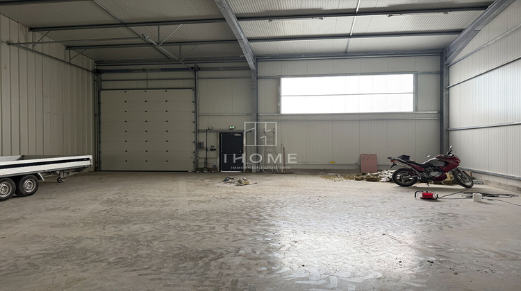 Ma-Cabane - Location Local commercial SAVIGNE-L'EVEQUE, 315 m²