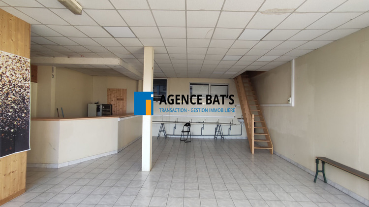 Ma-Cabane - Location Local commercial Savigneux, 120 m²