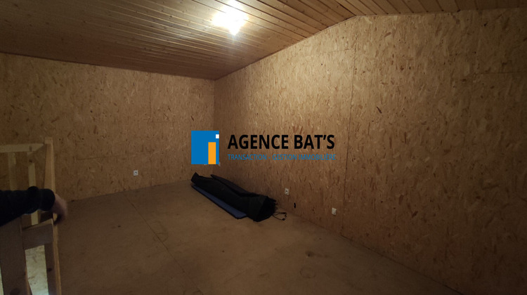 Ma-Cabane - Location Local commercial Savigneux, 120 m²