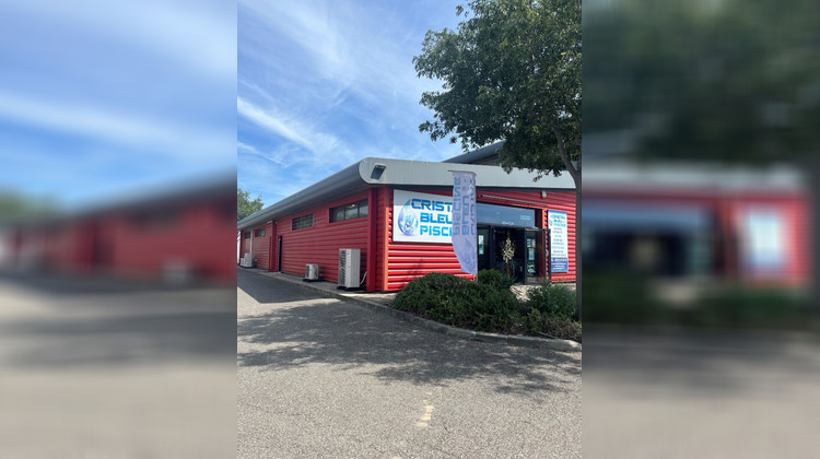 Ma-Cabane - Location Local commercial SENAS, 131 m²