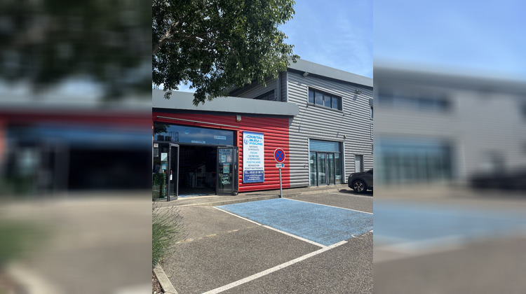 Ma-Cabane - Location Local commercial SENAS, 131 m²