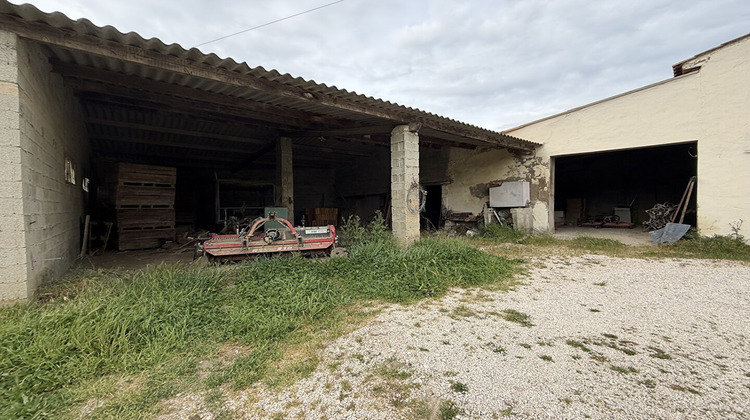 Ma-Cabane - Location Local commercial SENAS, 190 m²