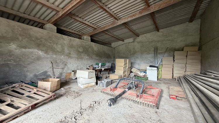 Ma-Cabane - Location Local commercial SENAS, 190 m²