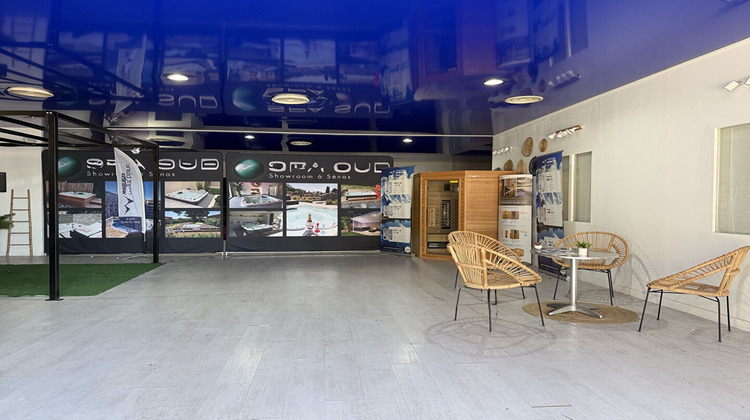 Ma-Cabane - Location Local commercial SENAS, 342 m²