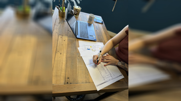 Ma-Cabane - Location Local commercial Séné, 100 m²