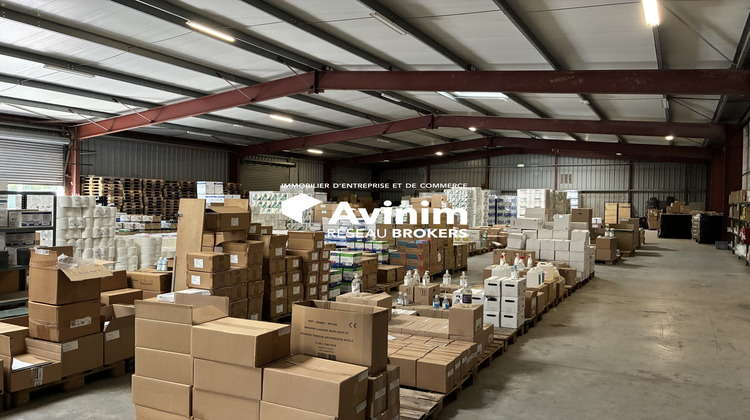 Ma-Cabane - Location Local commercial Septèmes-les-Vallons, 1040 m²