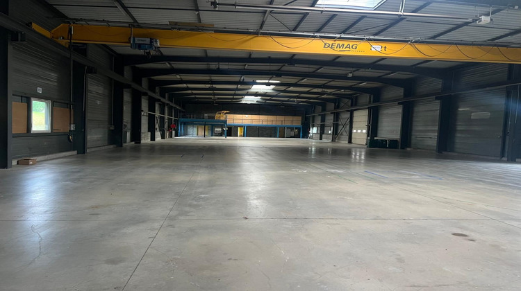 Ma-Cabane - Location Local commercial Serre-les-Sapins, 1900 m²