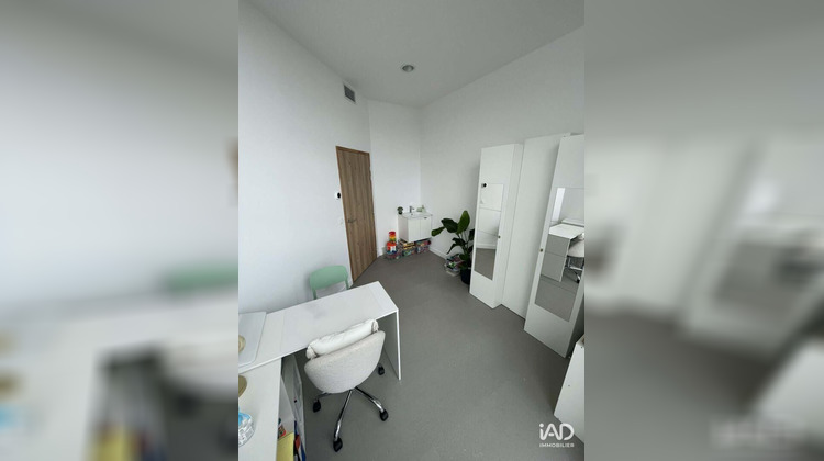 Ma-Cabane - Location Local commercial Servon, 10 m²