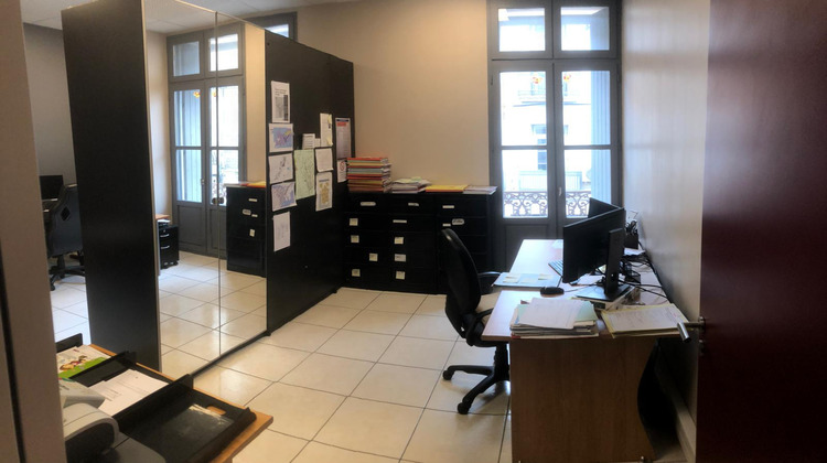 Ma-Cabane - Location Local commercial SETE, 233 m²