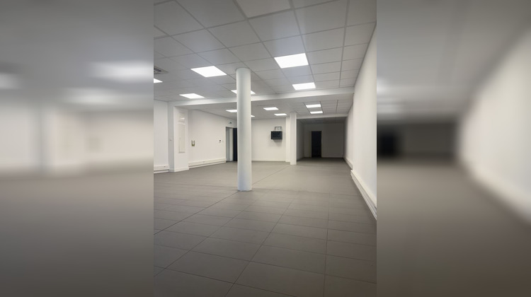 Ma-Cabane - Location Local commercial SETE, 111 m²