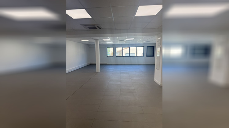 Ma-Cabane - Location Local commercial SETE, 111 m²