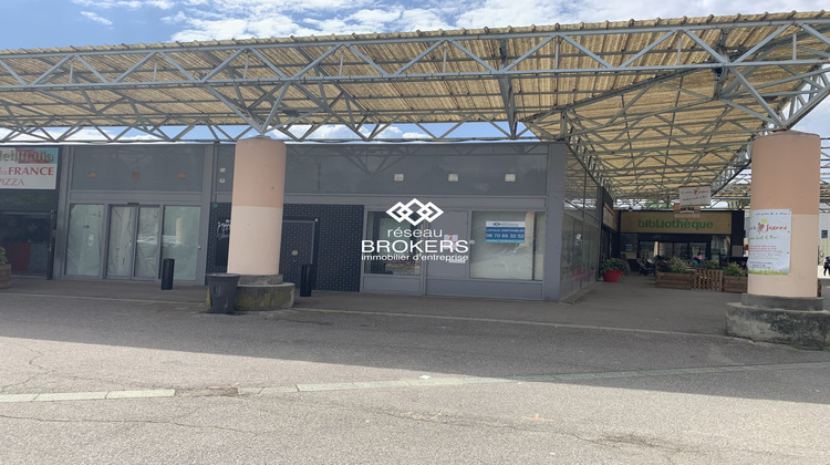 Ma-Cabane - Location Local commercial Seyssinet-Pariset, 100 m²