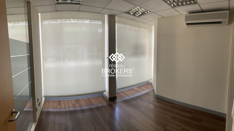 Ma-Cabane - Location Local commercial Seyssinet-Pariset, 100 m²