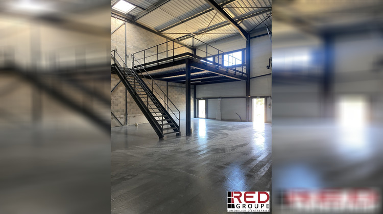 Ma-Cabane - Location Local commercial Signes, 231 m²