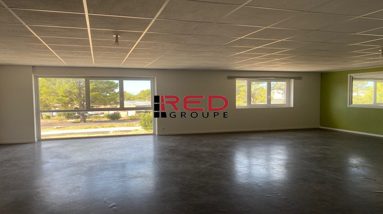 Ma-Cabane - Location Local commercial Signes, 470 m²