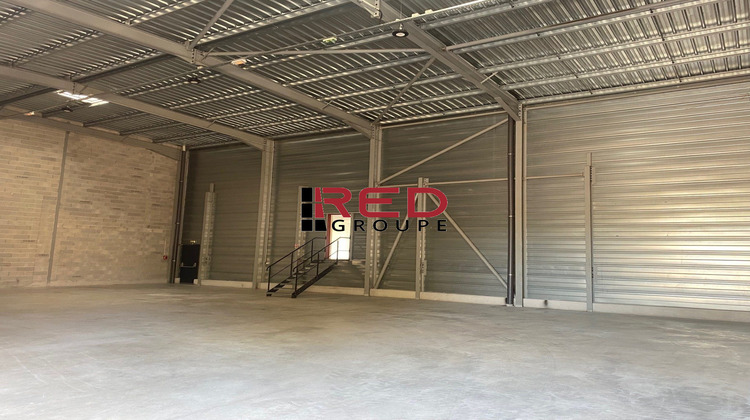 Ma-Cabane - Location Local commercial Signes, 470 m²