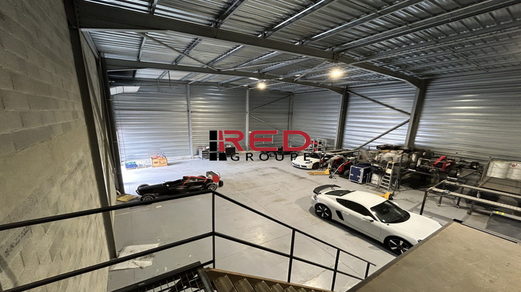 Ma-Cabane - Location Local commercial Signes, 345 m²