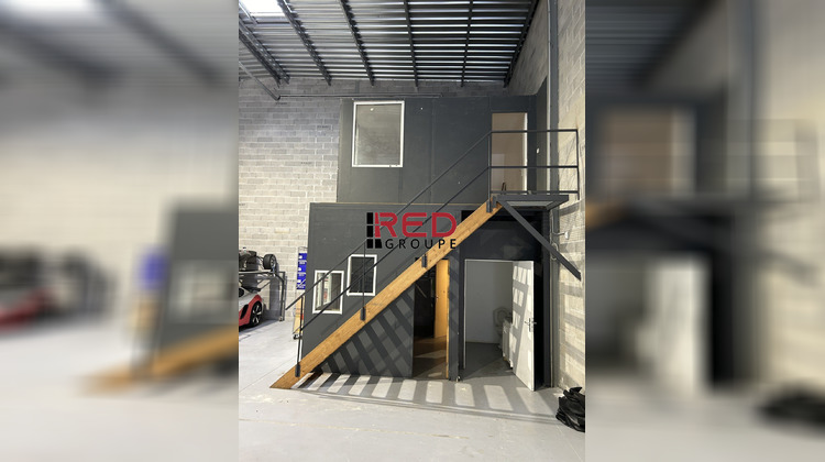 Ma-Cabane - Location Local commercial Signes, 345 m²