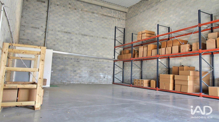 Ma-Cabane - Location Local commercial Signes, 126 m²