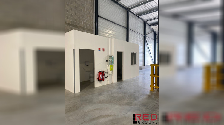 Ma-Cabane - Location Local commercial Signes, 435 m²