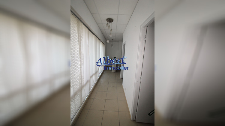Ma-Cabane - Location Local commercial SIX-FOURS-LES-PLAGES, 36 m²