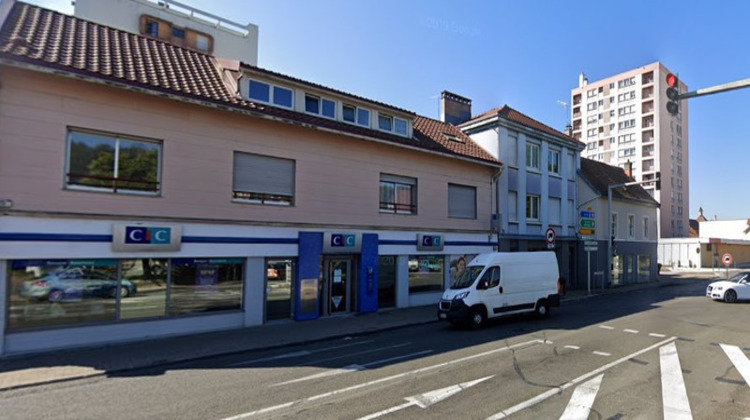 Ma-Cabane - Location Local commercial SOCHAUX, 158 m²