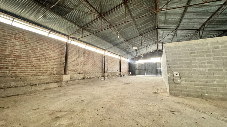 Ma-Cabane - Location Local commercial SOIGNOLLES-EN-BRIE, 200 m²