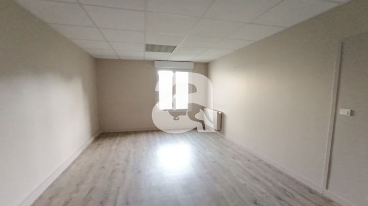 Ma-Cabane - Location Local commercial Soissons, 109 m²