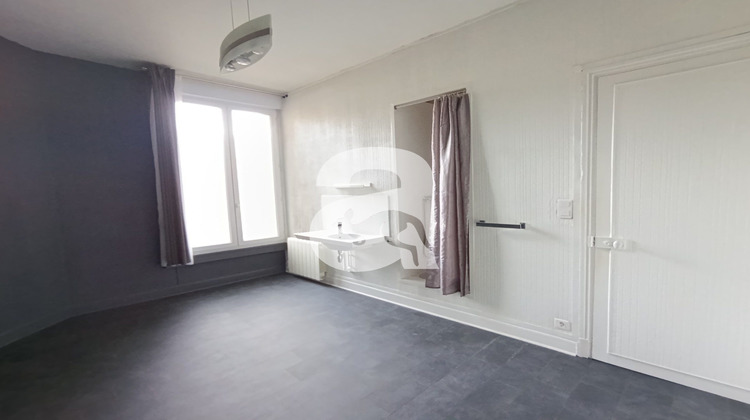 Ma-Cabane - Location Local commercial Soissons, 109 m²