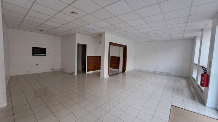Ma-Cabane - Location Local commercial SOISSONS, 61 m²