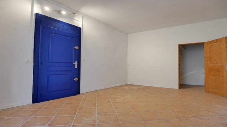 Ma-Cabane - Location Local commercial SOMMIERES, 19 m²