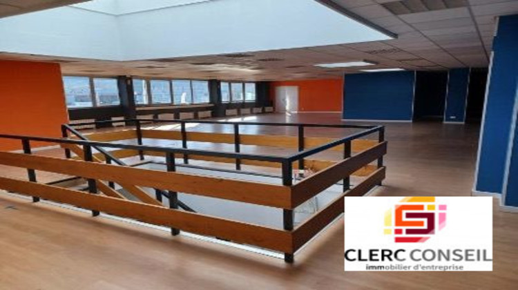 Ma-Cabane - Location Local commercial Sotteville-lès-Rouen, 696 m²