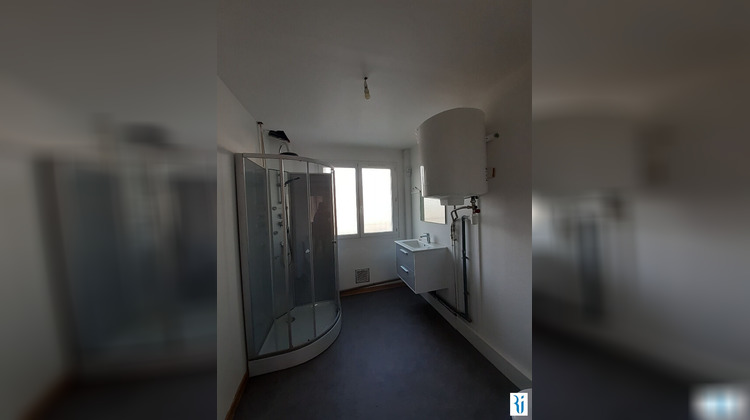 Ma-Cabane - Location Local commercial SOTTEVILLE-LES-ROUEN, 53 m²