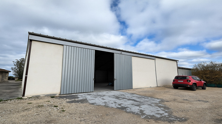 Ma-Cabane - Location Local commercial SOUBISE, 395 m²