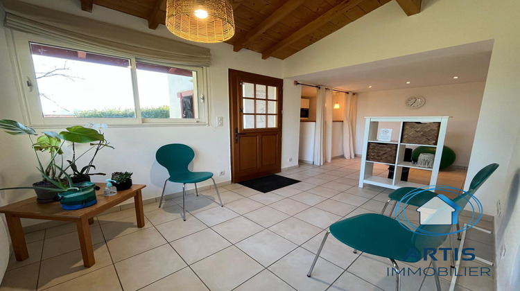 Ma-Cabane - Location Local commercial Souraïde, 34 m²