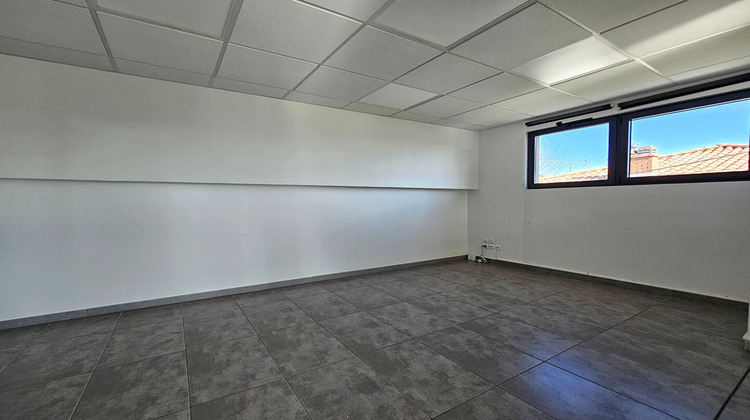 Ma-Cabane - Location Local commercial SOYAUX, 230 m²