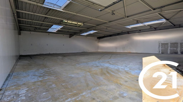 Ma-Cabane - Location Local commercial ST MARCEL LES VALENCE, 420 m²