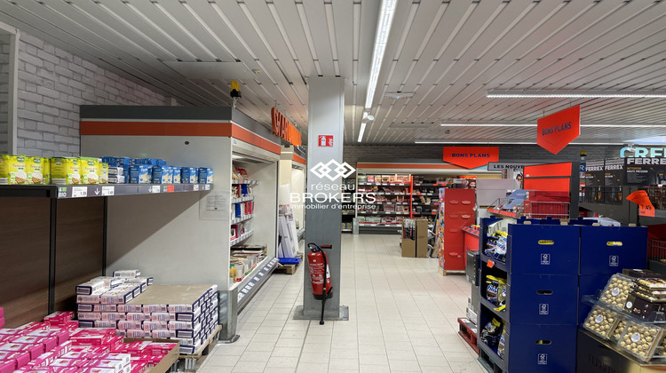 Ma-Cabane - Location Local commercial St Martin de crau, 665 m²