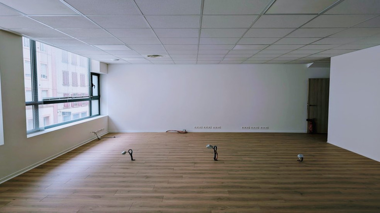 Ma-Cabane - Location Local commercial Strasbourg, 86 m²