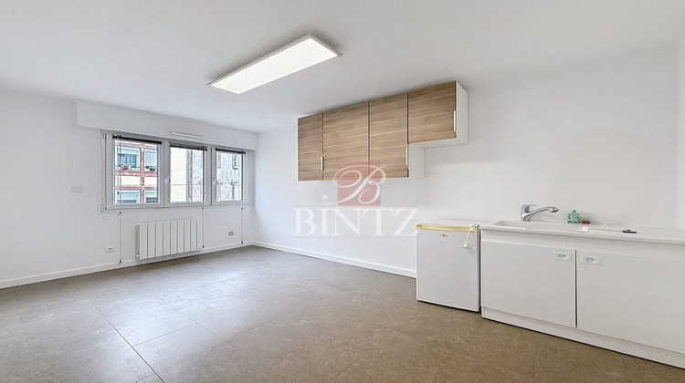 Ma-Cabane - Location Local commercial Strasbourg, 89 m²