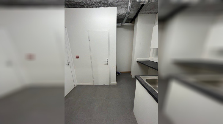 Ma-Cabane - Location Local commercial Strasbourg, 84 m²