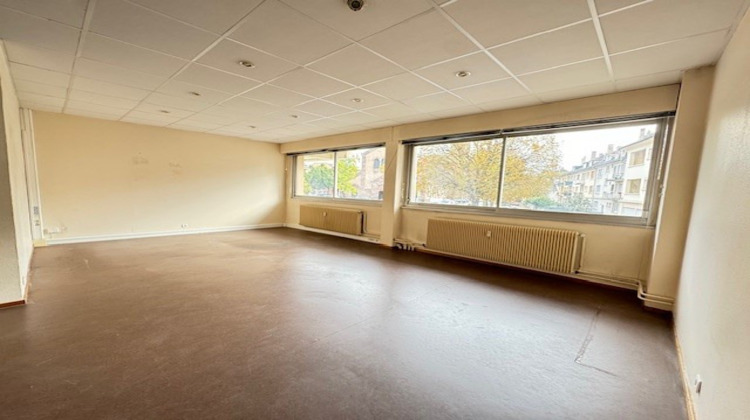 Ma-Cabane - Location Local commercial Strasbourg, 86 m²