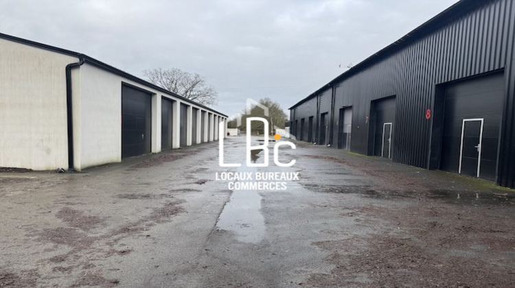 Ma-Cabane - Location Local commercial Sucé-sur-Erdre, 290 m²