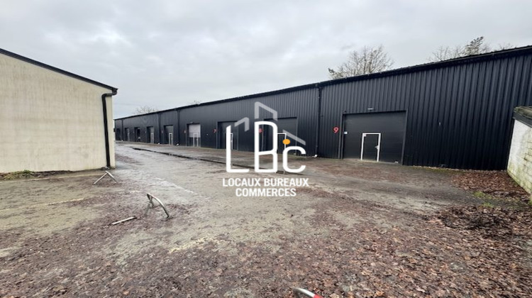Ma-Cabane - Location Local commercial Sucé-sur-Erdre, 290 m²