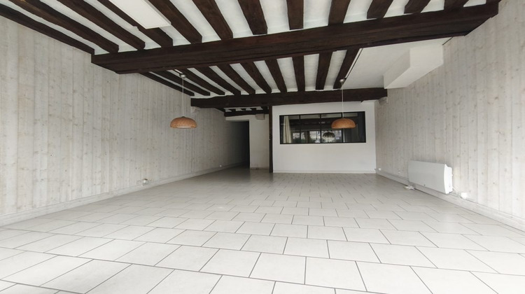 Ma-Cabane - Location Local commercial Sully-sur-Loire, 92 m²