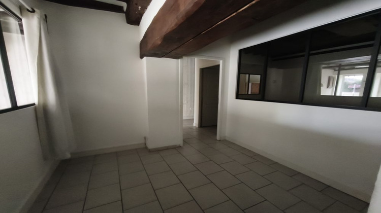 Ma-Cabane - Location Local commercial Sully-sur-Loire, 92 m²