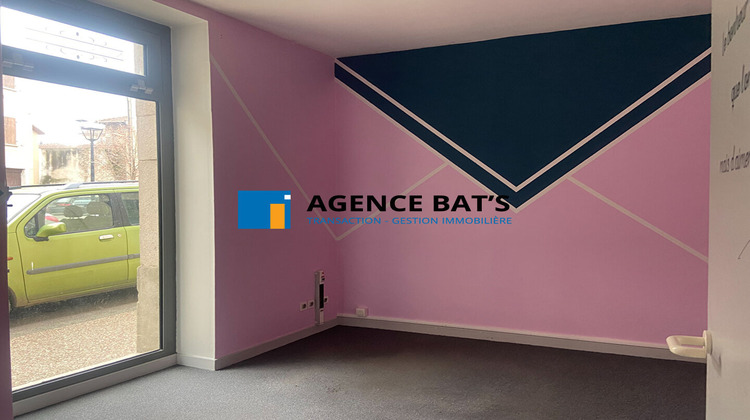 Ma-Cabane - Location Local commercial SURY-LE-COMTAL, 80 m²