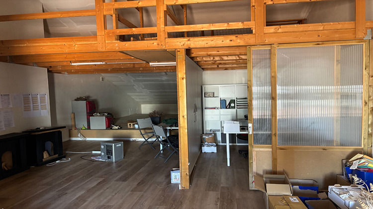 Ma-Cabane - Location Local commercial TALMONT-SAINT-HILAIRE, 300 m²