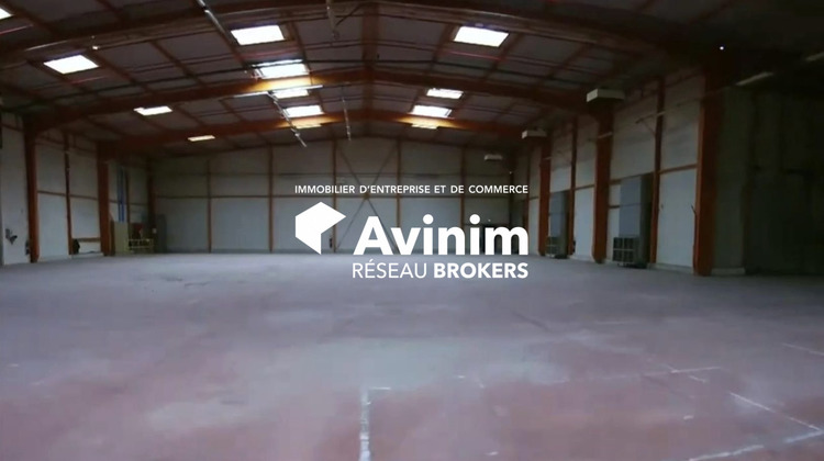 Ma-Cabane - Location Local commercial Tarascon, 2357 m²